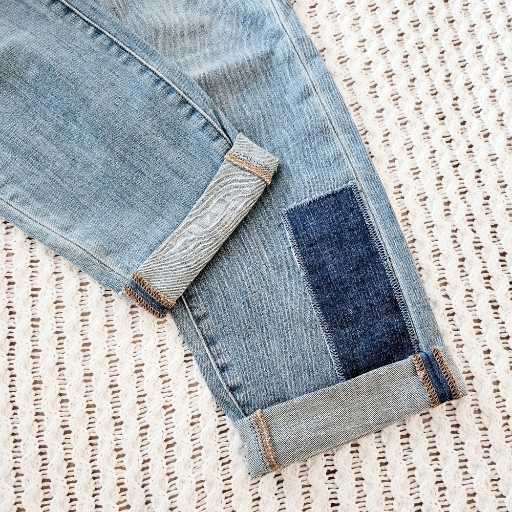 Judy Blue High Rise Medium Wash Patched Straight Leg Boyfriend Fit Jeans 7/28 - Picture 9 of 12